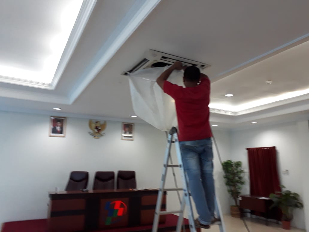 service ac ruangan samarinda2